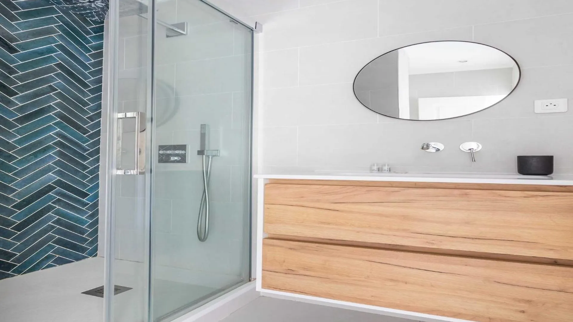 Charming Renovated Apt-1Br 4P- Notre Dame Du Mont Marseilles Frankreich