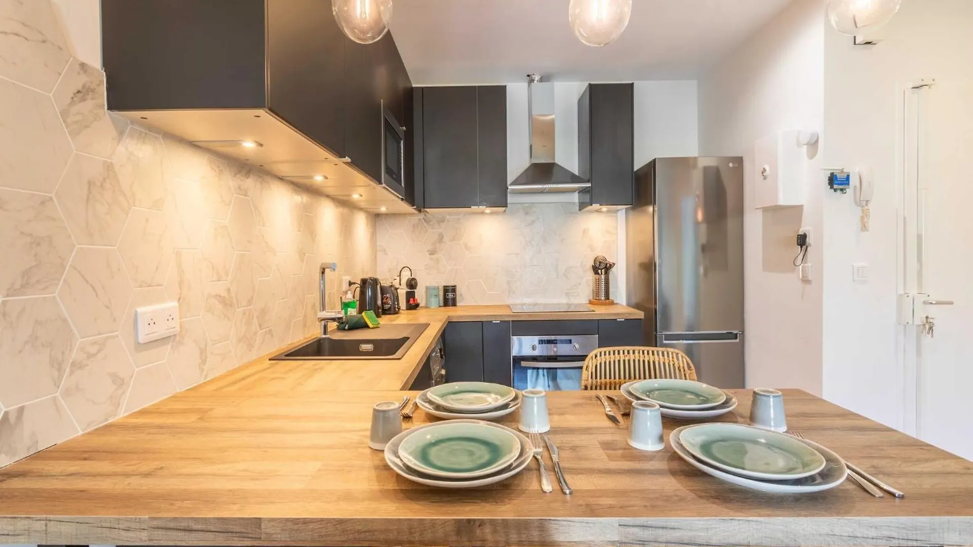 Charming Renovated Apt-1Br 4P- Notre Dame Du Mont Marseille